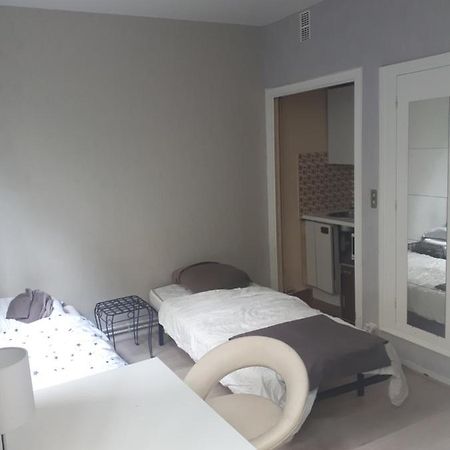 Sudio With Private Garden&2 Beds On La Muette Appartamento Parigi Esterno foto